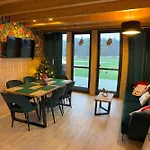 Villa Jungle House - Mazury *